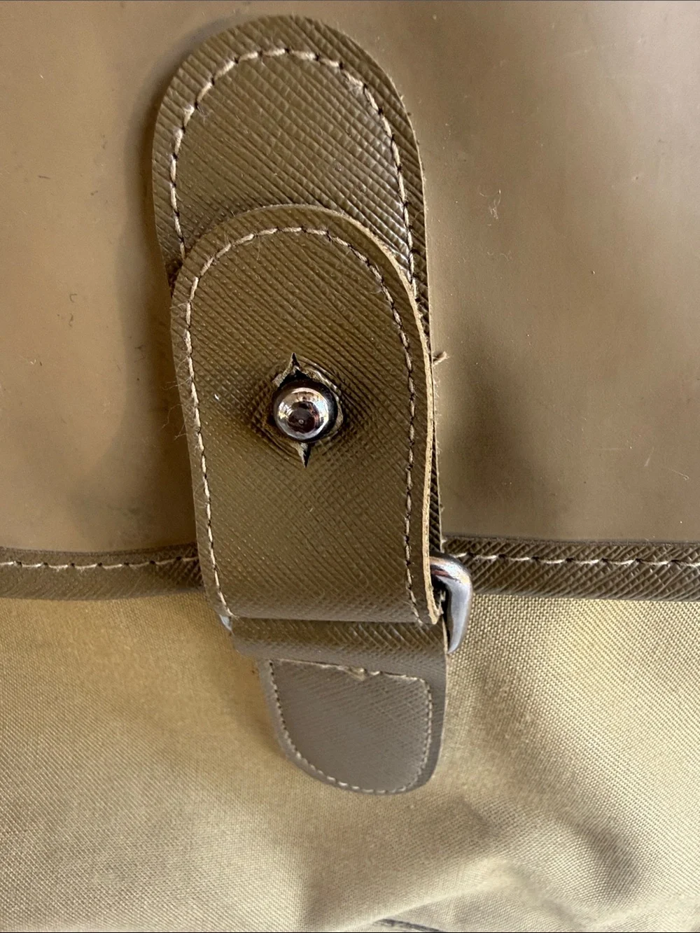 VINTAGE CALVIN KLEIN RUGGED CANVAS MESSENGER FLAP BAG CROSSBODY TRAVEL TAN